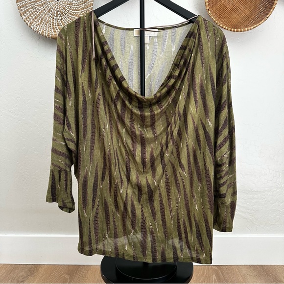 Michael Kors Olive and Brown Patterned  Blouse. Size Large. - Picture 1 of 12